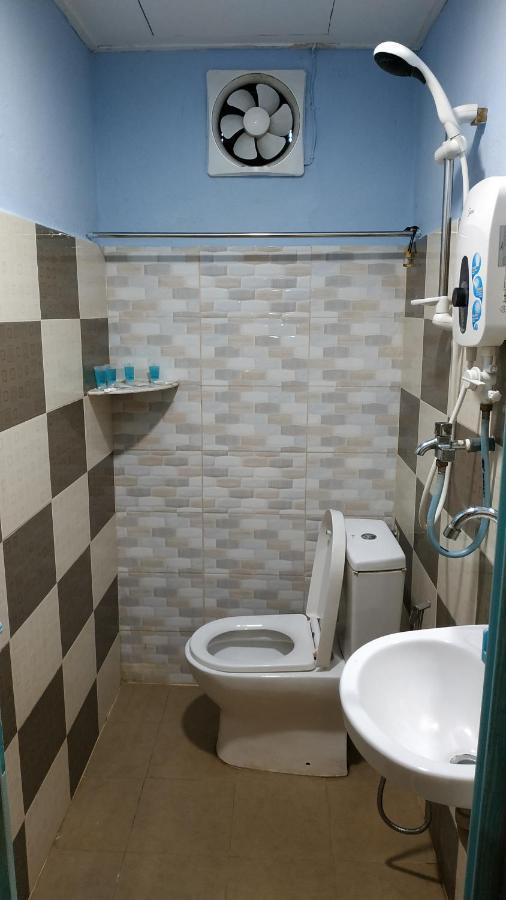 Niyaz Inn Пантай Ченанг Екстериор снимка